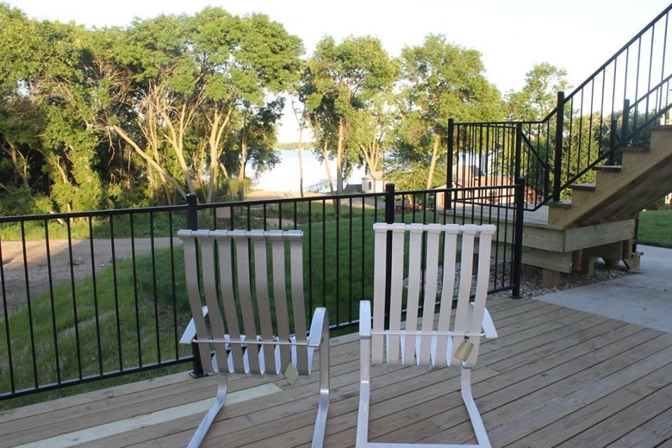 Okoboji Commons Hotel Екстериор снимка