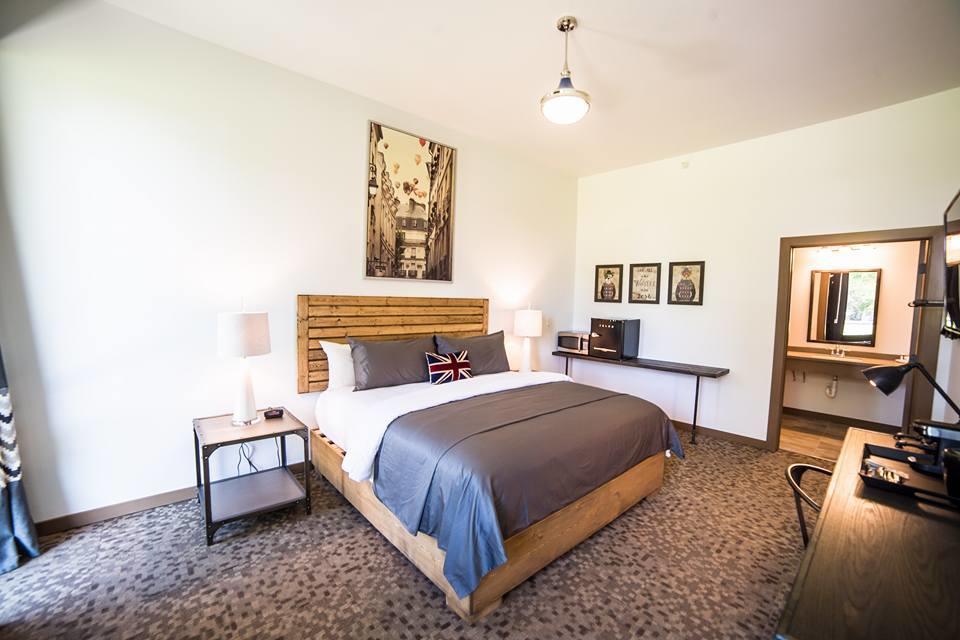 Okoboji Commons Hotel Екстериор снимка